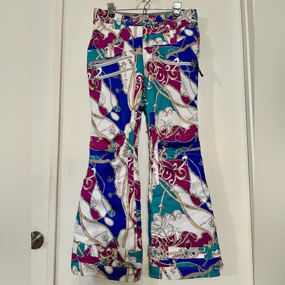 Betty Rides Dynasty snow pants